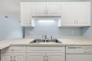 1501 N Partin Dr, Niceville, FL 32578 - Photo 14