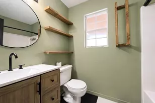 2244 Estate Cir, Navarre, FL 32566 - Photo 30