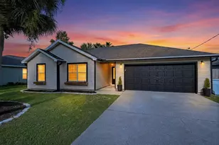 2244 Estate Cir, Navarre, FL 32566 - Photo 2