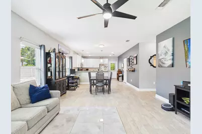 2399 Palo Alto Street, Navarre, FL 32566 - Photo 18