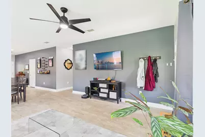 2239 Palo Alto Street, Navarre, FL 32566 - Photo 10