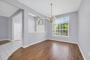 1691 Parkside Cir, Niceville, FL 32578 - Photo 6
