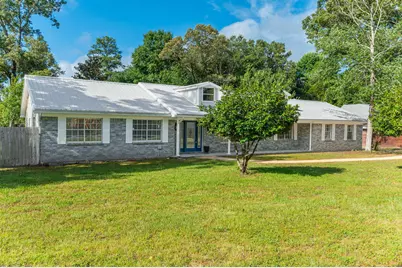 140 Gillis Drive, Crestview, FL 32536 - Photo 1
