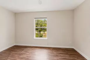 97 Magnolia Landing Dr, Freeport, FL 32439 - Photo 8