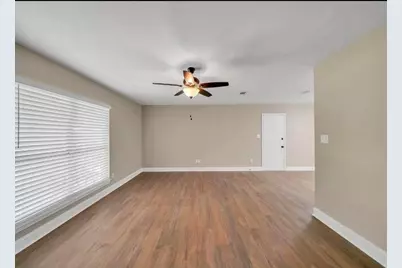 6935 Jasper Street, Navarre, FL 32566 - Photo 10