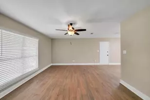 6935 Jasper St, Navarre, FL 32566 - Photo 10