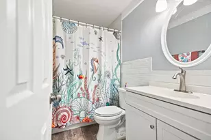 2100 W Beach Dr, Panama City, FL 32401 - Photo 10
