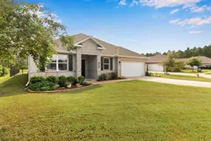 247 E Sky Wy, Freeport, FL 32439 - Photo 4