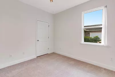 247 E Sky Way, Freeport, FL 32439 - Photo 32