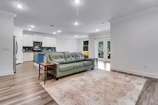 247 E Sky Wy, Freeport, FL 32439 - Photo 14