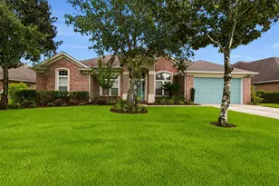 145 Mango Ln, Freeport, FL 32439 - Photo 1