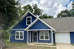 451A Amos St, Crestview, FL 32539 - Photo 1