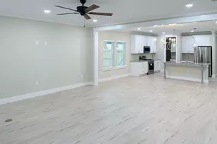 608 5th St, Destin, FL 32541 - Photo 10