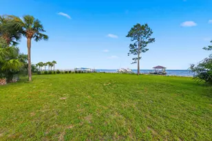 759 Boulevard of the Champions, Shalimar, FL 32579 - Photo 94
