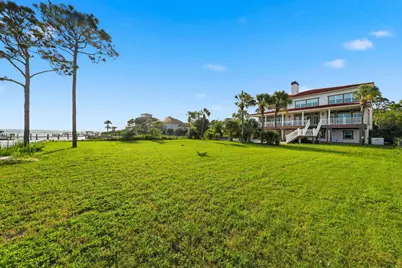 759 Blvd Of The Champions, Shalimar, FL 32579 - Photo 96