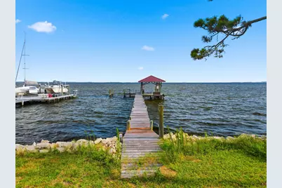 759 Blvd Of The Champions, Shalimar, FL 32579 - Photo 106