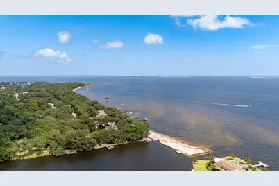 2809 Lee Trevino Court, Shalimar, FL 32579 - Photo 82