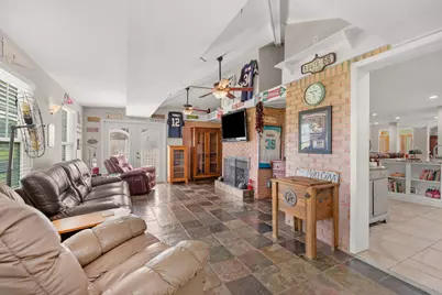 2587 Dana Court, Shalimar, FL 32579 - Photo 38