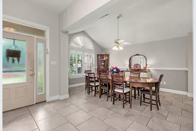 2587 Dana Court, Shalimar, FL 32579 - Photo 4