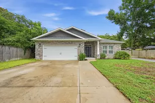 308 Bella Vista Rd, Fort Walton Beach, FL 32547 - Photo 1