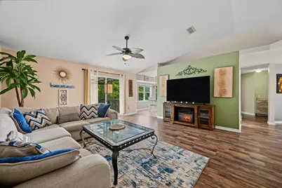 490 Jillian Drive, Crestview, FL 32536 - Photo 6