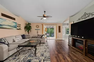 490 Jillian Dr, Crestview, FL 32536 - Photo 6