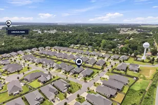 104 Hornet Ln, Valparaiso, FL 32580 - Photo 2