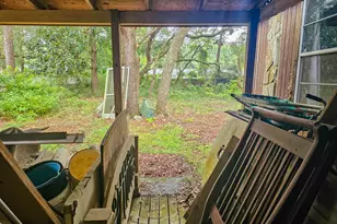 8 Walnut Ave, Shalimar, FL 32579 - Photo 32