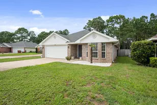 9410 Pine Lilly Ct, Navarre, FL 32566 - Photo 4