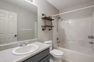 9410 Pine Lilly Ct, Navarre, FL 32566 - Photo 12