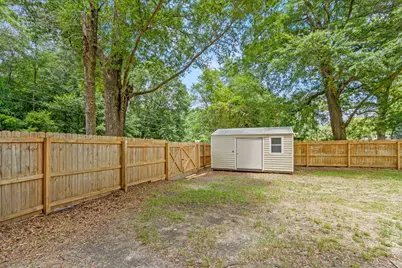 334 E Chestnut Avenue, Crestview, FL 32539 - Photo 24