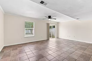 1855 Whispering Oaks Ln, Fort Walton Beach, FL 32547 - Photo 8