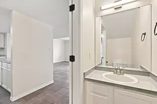 1855 Whispering Oaks Ln, Fort Walton Beach, FL 32547 - Photo 16