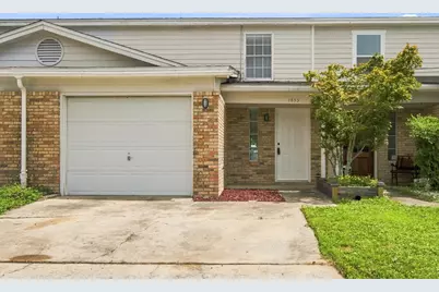 1855 Whispering Oaks Lane, Fort Walton Beach, FL 32547 - Photo 1
