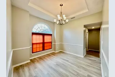 519 E Timberlake Drive, Mary Esther, FL 32569 - Photo 4