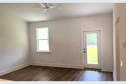 4183 Luar, Chipley, FL 32428 - Photo 6