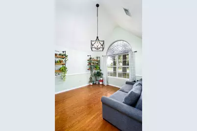 2586 Dana Court, Shalimar, FL 32579 - Photo 8
