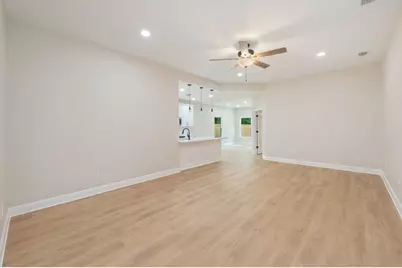 703A Brock Avenue, Crestview, FL 32539 - Photo 6