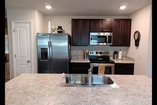 663 Earl Godwin Rd, Freeport, FL 32439 - Photo 10