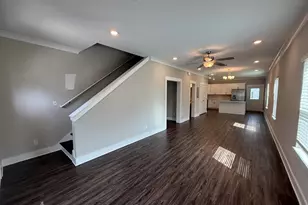 202 Date Palm Ln, Freeport, FL 32439 - Photo 4