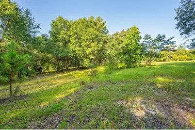 512 Hickory Tree Lane, Crestview, FL 32539 - Photo 16