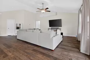 2214 Jernigan Dr, Crestview, FL 32536 - Photo 16