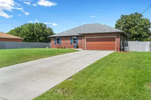 2125 Vizcaya Dr, Navarre, FL 32566 - Photo 6