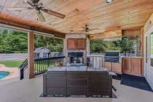2125 Vizcaya Dr, Navarre, FL 32566 - Photo 44