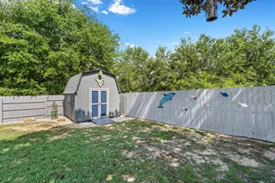 2125 Vizcaya Dr, Navarre, FL 32566 - Photo 50