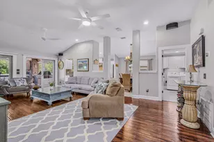 2125 Vizcaya Dr, Navarre, FL 32566 - Photo 12
