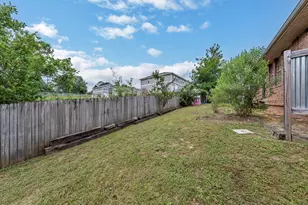131 Bronze Cir, Crestview, FL 32539 - Photo 26