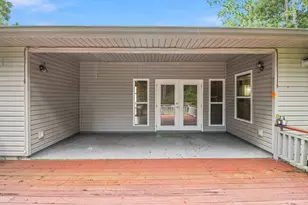 128 Pine Hill Dr, Defuniak Springs, FL 32433 - Photo 30