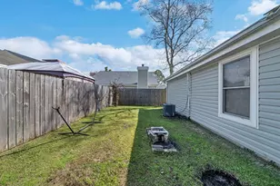 1852 Heartland Dr, Fort Walton Beach, FL 32547 - Photo 14