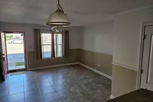 1869 Shay-Lin Ct, Niceville, FL 32578 - Photo 4
